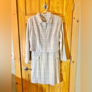 Calvin Klein Cream and Gray Patterned Dress Suit